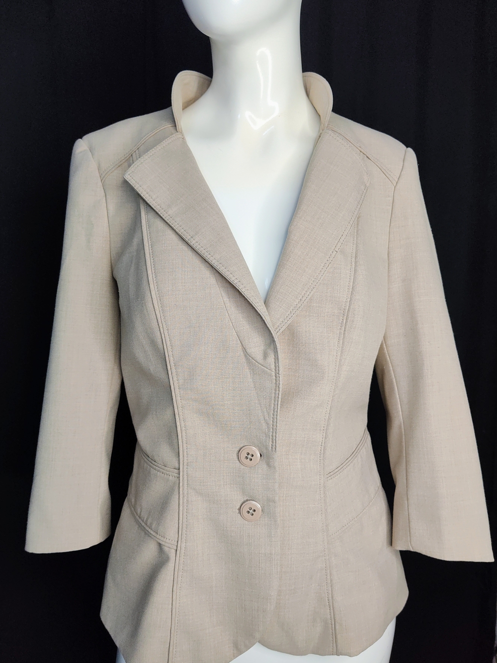 White House Black Market Cream Tailored Two-Button Casual  Business Jacket Blaze